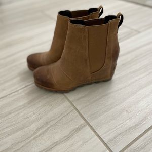 Sorel Wedges
